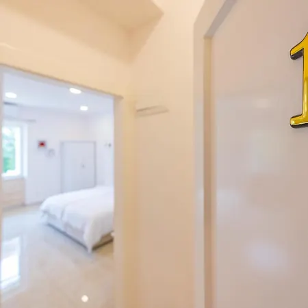 Summer Breeze Luxury Penzion Split
