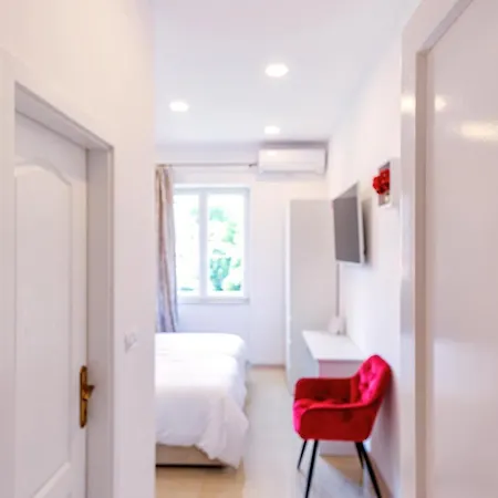 Penzion Summer Breeze Luxury 4*