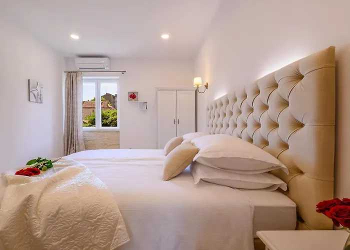 Summer Breeze Luxury Split