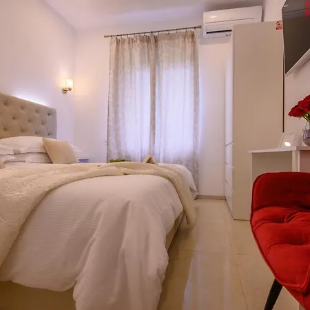 Summer Breeze Luxury Split